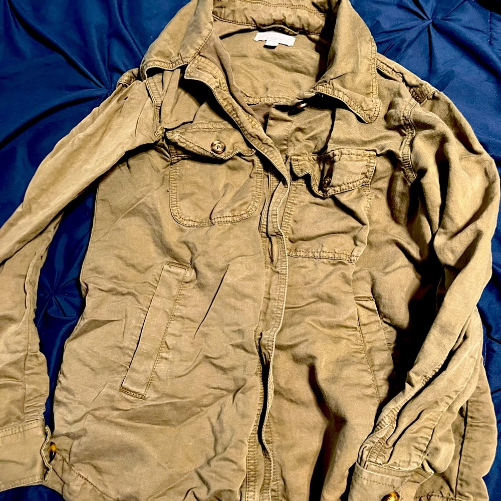 Loft Woman’s Green Top Size XS